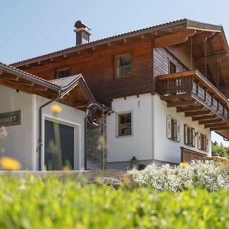 Chalet Im Dorf Гольдег Экстерьер фото